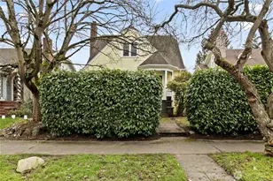 1125 N 77th St, Seattle, WA 98103 - Photo 2
