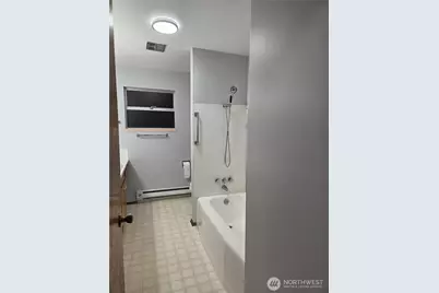 22221 45th Ave SE, Bothell, WA 98021 - Photo 10