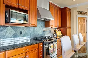 816 Walnut St, Edmonds, WA 98020 - Photo 16