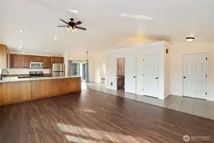 629 Joy St, Eatonville, WA 98328 - Photo 6