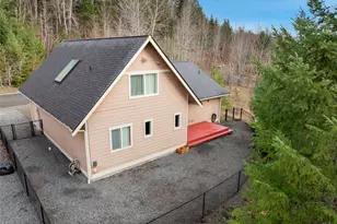 629 Joy St, Eatonville, WA 98328 - Photo 32