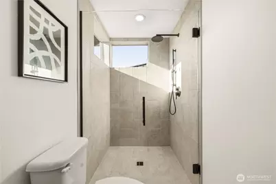 3819 B Fremont Avenue N, Seattle, WA 98103 - Photo 16