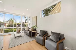 3819 B Fremont Ave N, Seattle, WA 98103 - Photo 2