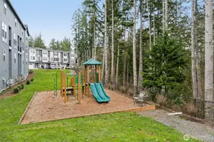 13717 Admiralty Way, Lynnwood, WA 98087 - Photo 28