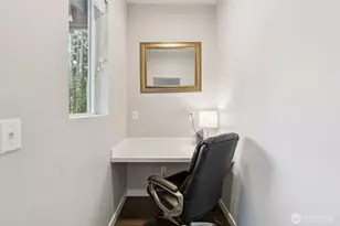 13717 Admiralty Way, Lynnwood, WA 98087 - Photo 14