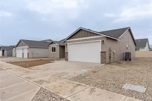 86 Salmon Dr, Wenatchee, WA 98801 - Photo 4