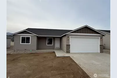 86 Salmon Drive, Wenatchee, WA 98801 - Photo 1