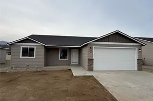 86 Salmon Dr, Wenatchee, WA 98801 - Photo 1