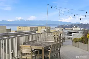 76 Cedar St, Seattle, WA 98121 - Photo 16