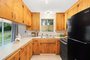 6421 S 124th St, Seattle, WA 98178 - Photo 10