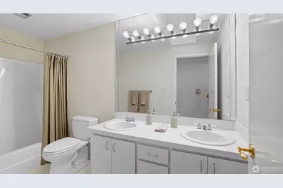 24255 133rd Avenue SE, Kent, WA 98042 - Photo 16