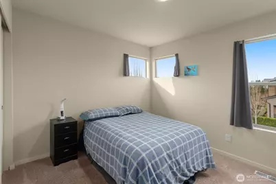 32929 Skyline Lane, Black Diamond, WA 98010 - Photo 24