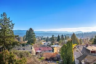 8324 Beacon Ave S, Seattle, WA 98118 - Photo 36