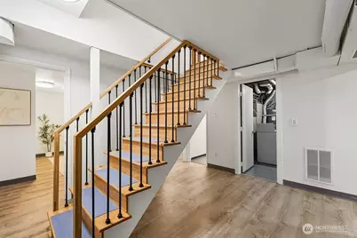 8324 Beacon Avenue S, Seattle, WA 98118 - Photo 22