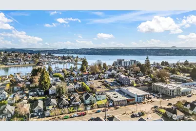 1103 Cogean Avenue, Bremerton, WA 98337 - Photo 2