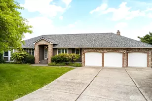 366 Samanthia Ln, Camano Island, WA 98282 - Photo 4