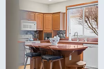 5928 61st Avenue W, University Place, WA 98467 - Photo 14