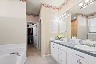 5928 61st Ave W, University Place, WA 98467 - Photo 18