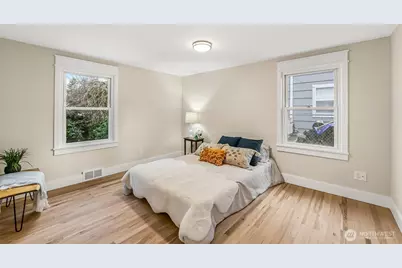 10230 62nd Avenue S, Seattle, WA 98178 - Photo 12