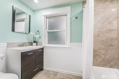 10230 62nd Avenue S, Seattle, WA 98178 - Photo 14