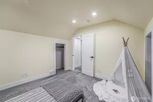 10230 62nd Ave S, Seattle, WA 98178 - Photo 20