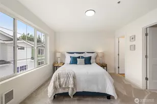 19505 Damson Rd, Lynnwood, WA 98036 - Photo 14