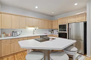 1704 135th St E, Tacoma, WA 98445 - Photo 10