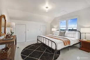 1902 NW 83rd St, Seattle, WA 98117 - Photo 16