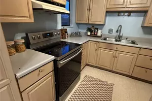 22905 SE 106th Pl SE, Kent, WA 98031 - Photo 10