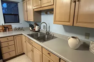 22905 SE 106th Pl SE, Kent, WA 98031 - Photo 8