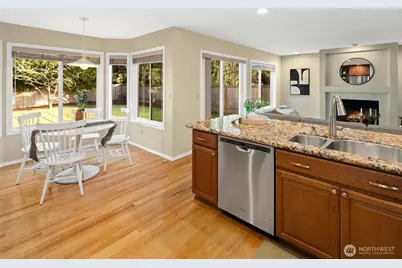 16708 5th Avenue NE, Shoreline, WA 98155 - Photo 12