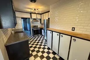 3825 6th Ave, Tacoma, WA 98406 - Photo 2