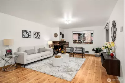 1733 157th Avenue NE #E102, Bellevue, WA 98008 - Photo 6