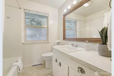 16436 16th Avenue SW, Burien, WA 98166 - Photo 8