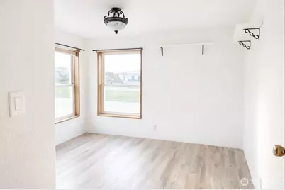 309 5th Avenue SE, Ephrata, WA 98823 - Photo 8