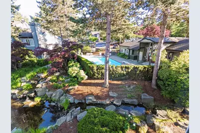 11107 NE 125th Lane #F321, Kirkland, WA 98034 - Photo 16