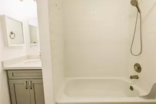 11107 NE 125th Ln, Kirkland, WA 98034 - Photo 8