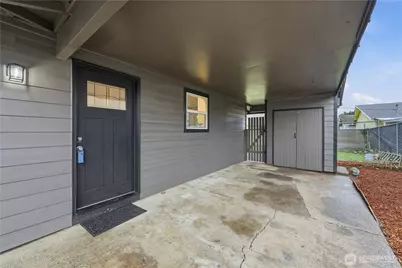 5921 E Portland Avenue, Tacoma, WA 98404 - Photo 2