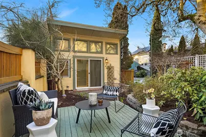 6237 26th Avenue NE, Seattle, WA 98115 - Photo 40