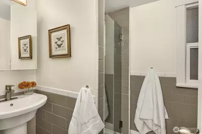 6237 26th Avenue NE, Seattle, WA 98115 - Photo 20