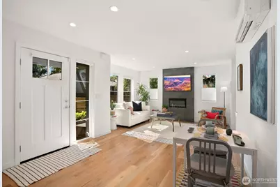 10421 41st Avenue SW #B, Seattle, WA 98146 - Photo 6
