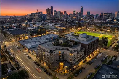 1125 E Olive Street #504, Seattle, WA 98122 - Photo 38