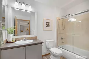 1125 E Olive St, Seattle, WA 98122 - Photo 22