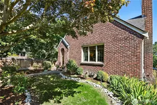 6026 35th Ave NE, Seattle, WA 98115 - Photo 32