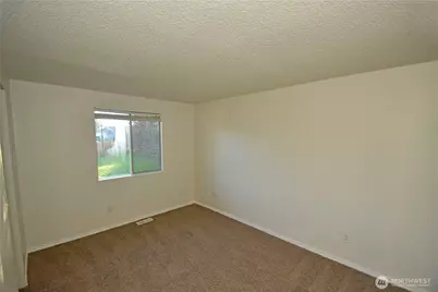 6802 88th Place NE, Marysville, WA 98270 - Photo 10