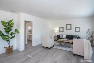 624 N State St, Tacoma, WA 98403 - Photo 6