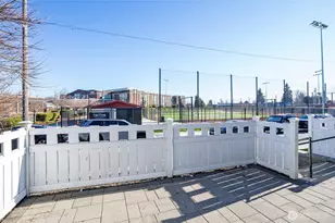 624 N State St, Tacoma, WA 98403 - Photo 4