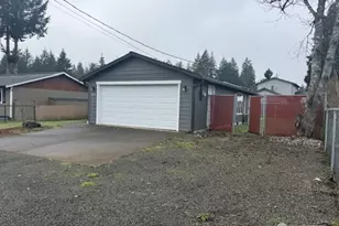 2021 Hay St, Shelton, WA 98584 - Photo 2