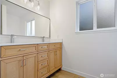 14260 110th Avenue NE, Kirkland, WA 98034 - Photo 14