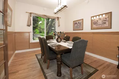 12117 Clearview Drive, Edmonds, WA 98026 - Photo 12